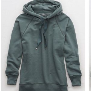 NWOT Aerie hoodie